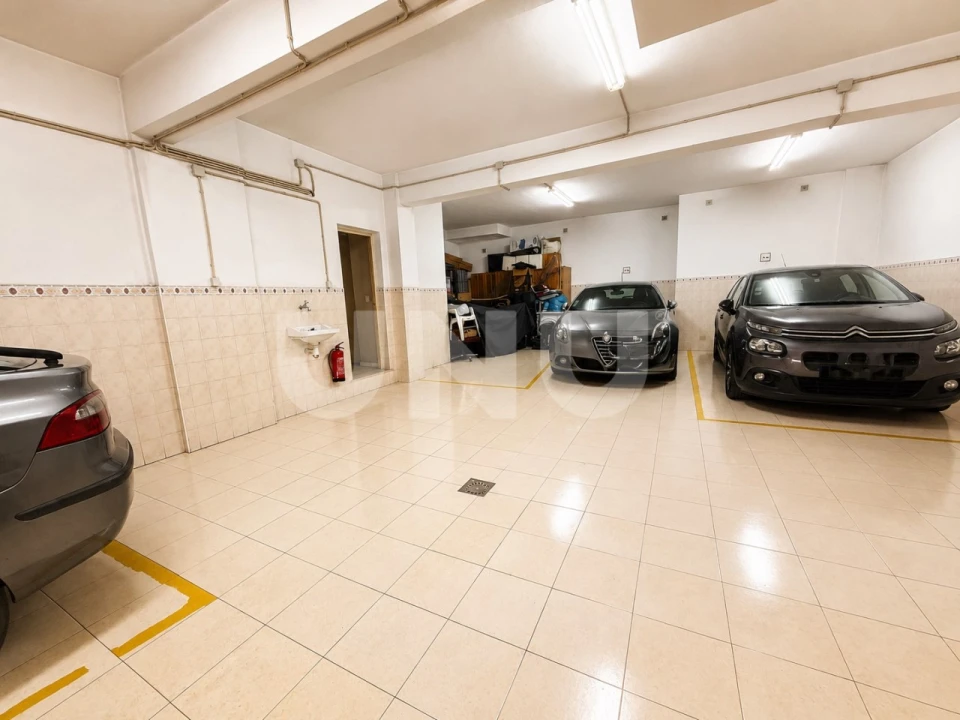Apartamento T3 para Venda em Amora Foto 13