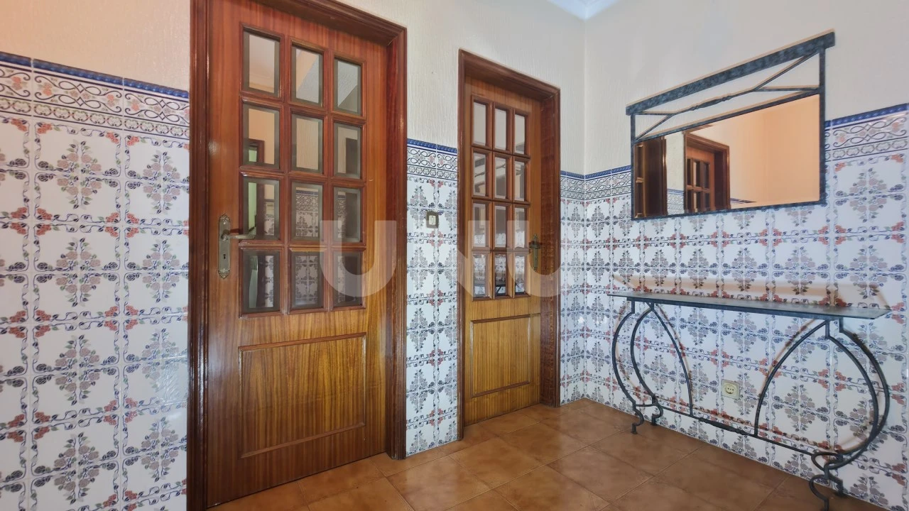 Apartamento T3 para Venda em Santa Maria da Feira, Travanca, Sanfins e Espargo Foto 2