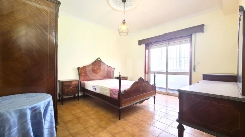 Apartamento T3 para Venda em Santa Maria da Feira, Travanca, Sanfins e Espargo