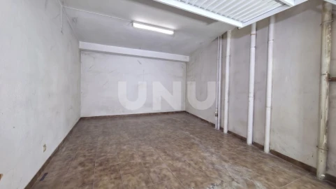 Apartamento T3 para Venda em Santa Maria da Feira, Travanca, Sanfins e Espargo