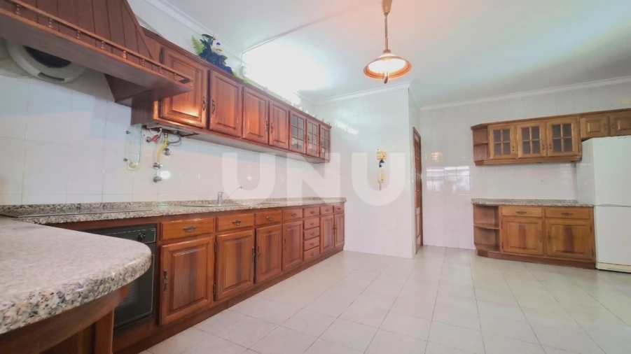 Apartamento T3 para Venda em Santa Maria da Feira, Travanca, Sanfins e Espargo Foto 6