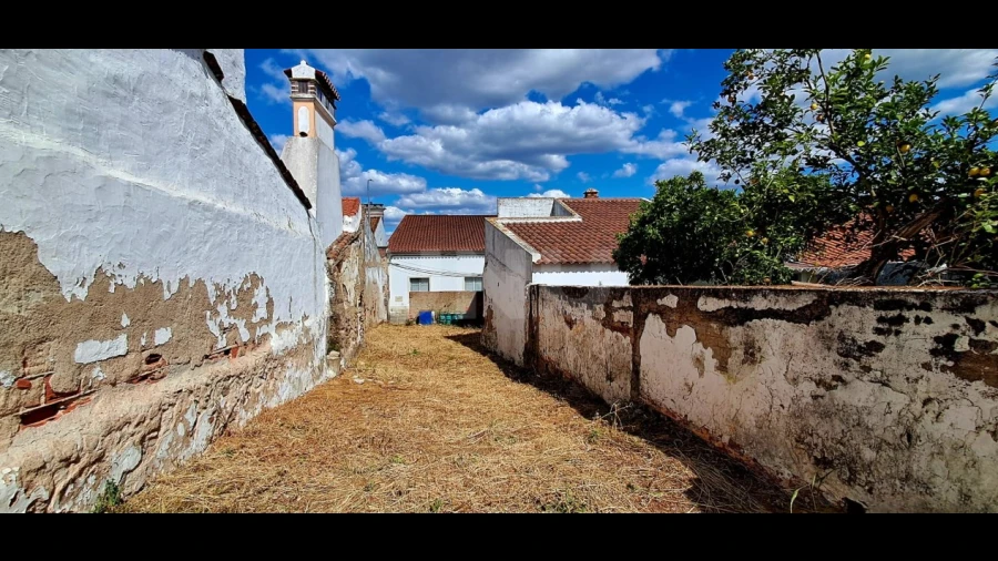 Terreno para Venda em Vila Nova da Baronia