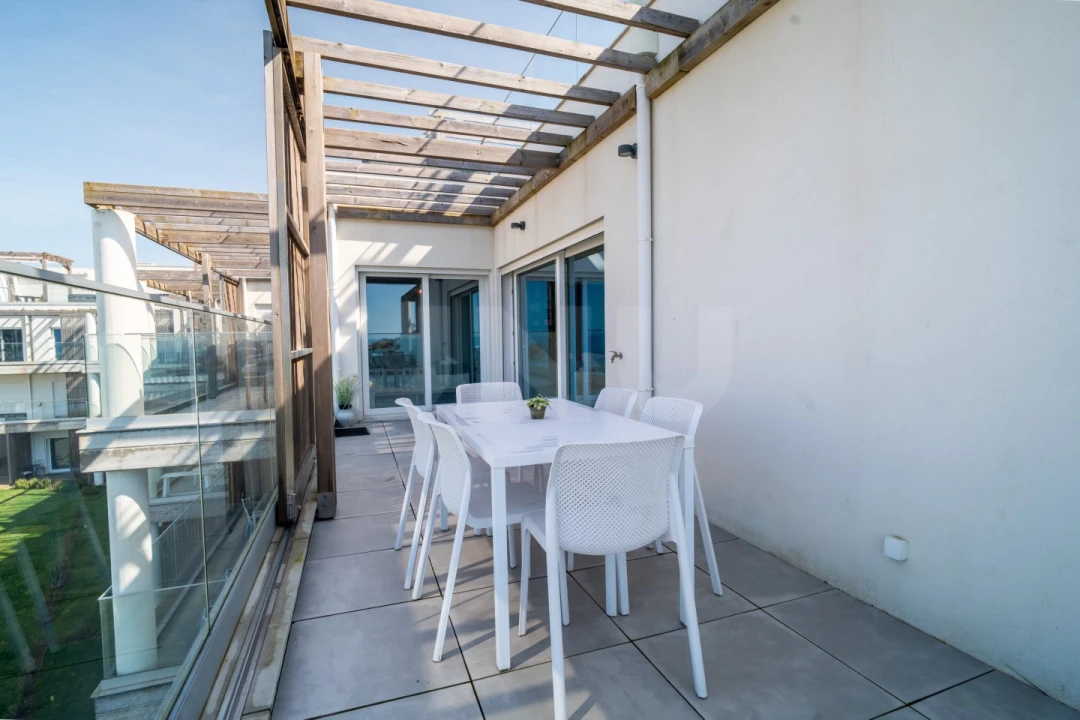 Apartamento T2 para Venda em Nazare Foto 4