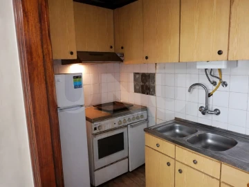 Moradia T6 para Venda em Covilhã e Canhoso