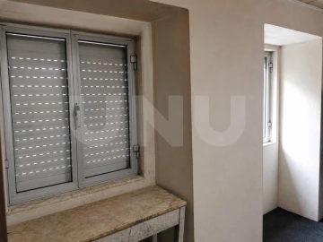 Moradia T6 para Venda em Covilhã e Canhoso
