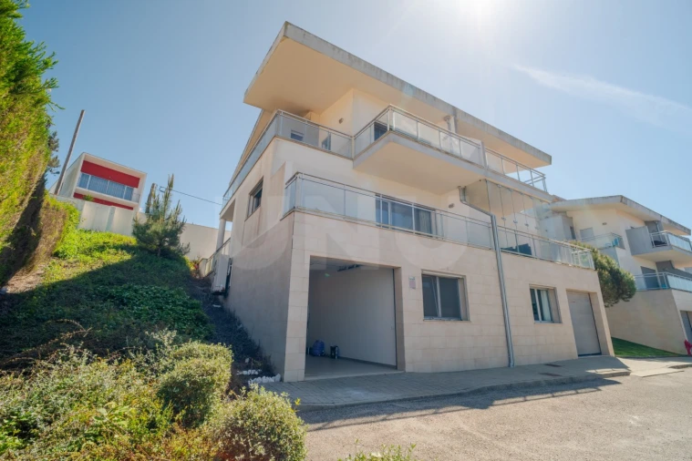 Moradia T3 para Venda em Famalicão Foto 33