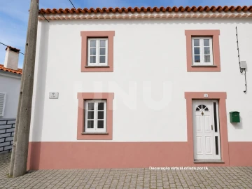 Moradia T3 para Venda em Cebolais de Cima e Retaxo