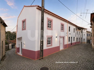 Moradia T3 para Venda em Cebolais de Cima e Retaxo