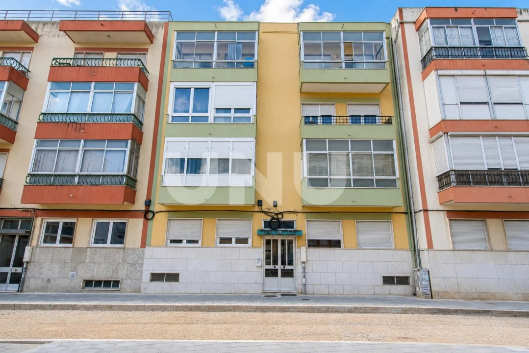 Apartamento T2 para Venda em Odivelas Foto 20