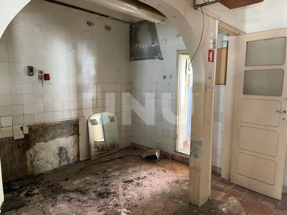 Prédio para Venda em Seixal, Arrentela e Aldeia de Paio Pires Foto 7