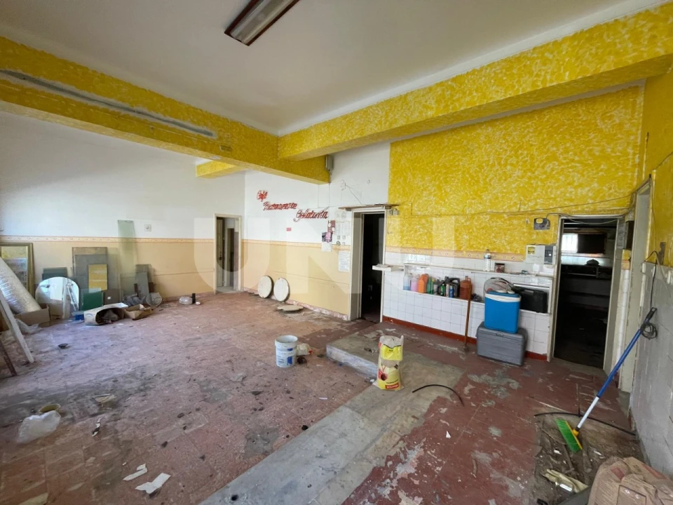Prédio para Venda em Seixal, Arrentela e Aldeia de Paio Pires Foto 11