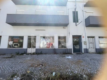 Prédio para Venda em Seixal, Arrentela e Aldeia de Paio Pires