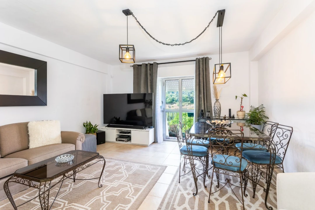 Apartamento T4 para Venda em São Domingos de Benfica Foto 4