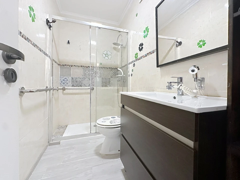 Apartamento T4 para Venda em São Domingos de Benfica Foto 17