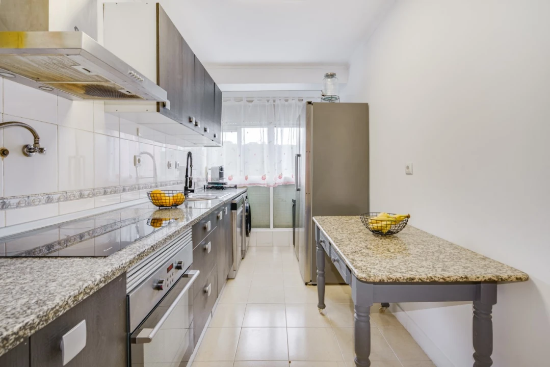 Apartamento T4 para Venda em São Domingos de Benfica Foto 6