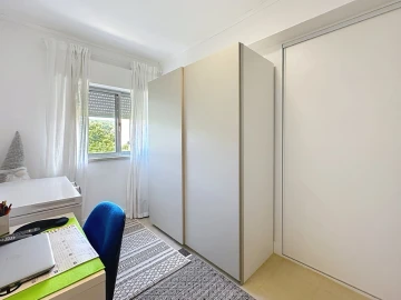 Apartamento T4 para Venda em São Domingos de Benfica