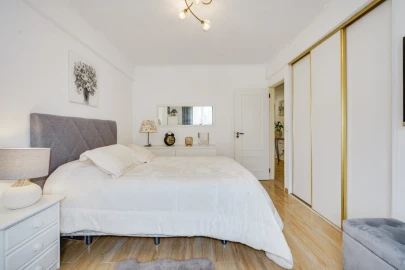 Apartamento T4 para Venda em São Domingos de Benfica