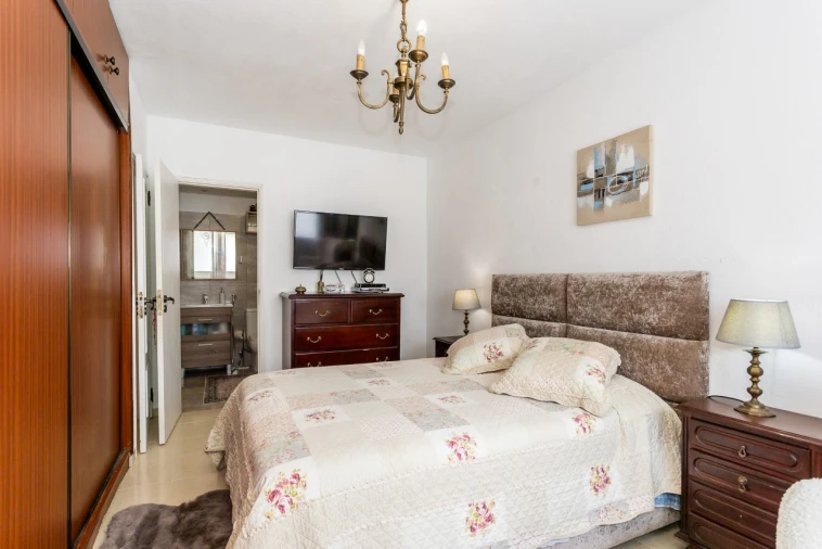 Apartamento T4 para Venda em São Domingos de Benfica Foto 22