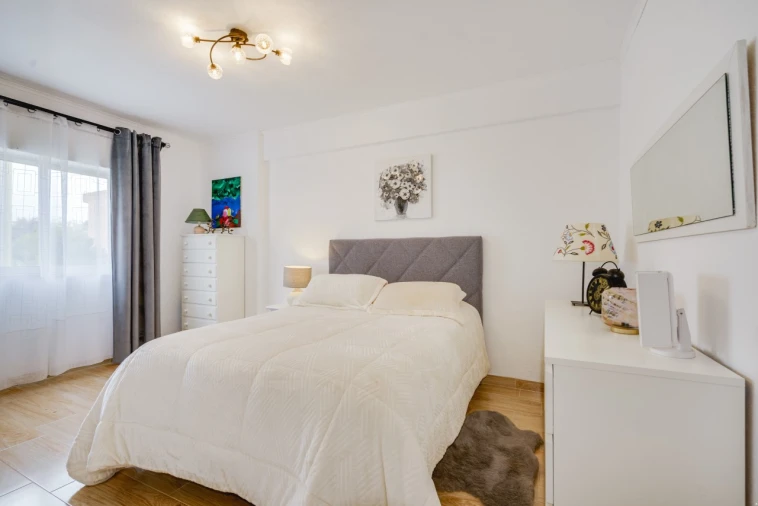 Apartamento T4 para Venda em São Domingos de Benfica Foto 21