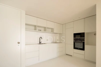 Apartamento T3 para Venda em Misericórdia
