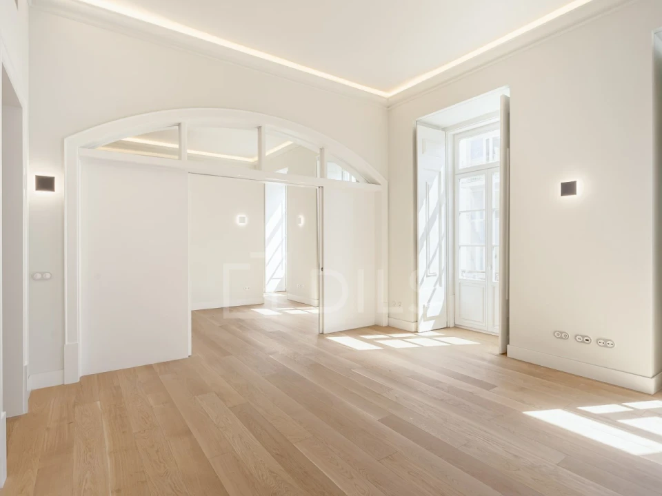 Apartamento T2 para Venda em Misericórdia Foto 8