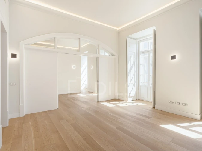Apartamento T2 para Venda em Misericórdia Foto 8