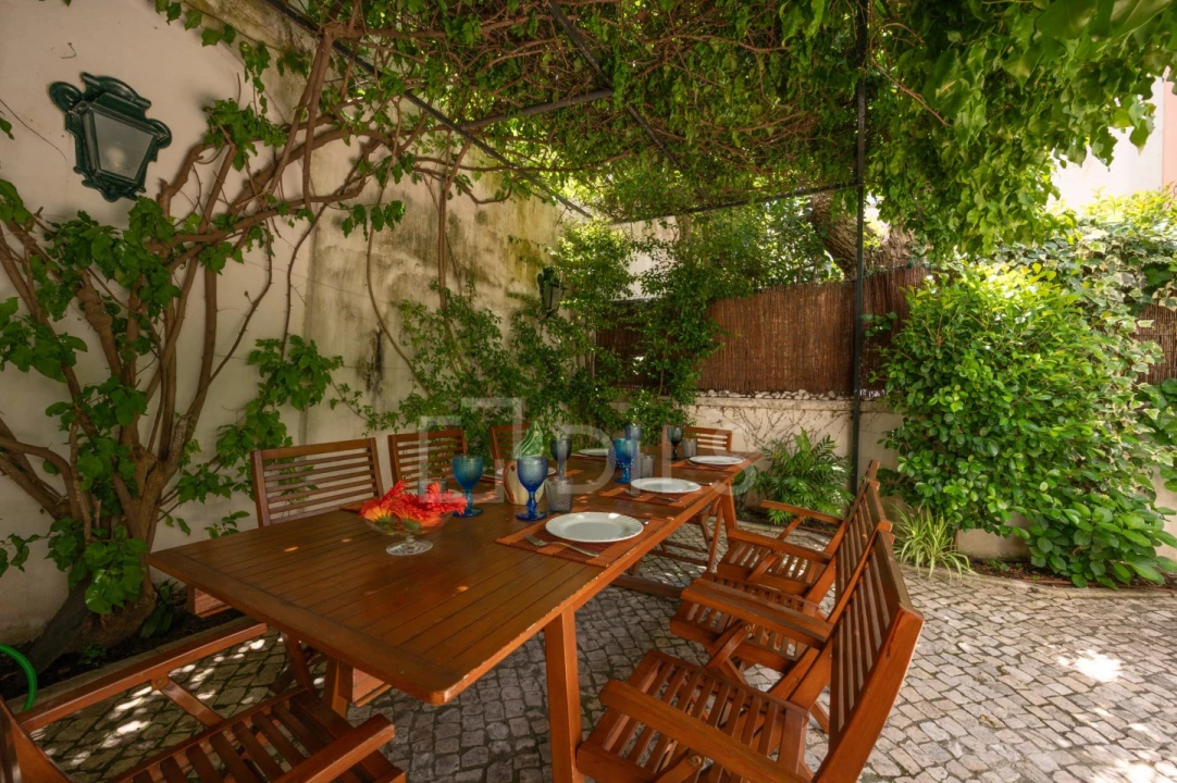 Apartamento T5 para Venda em Arroios Foto 47