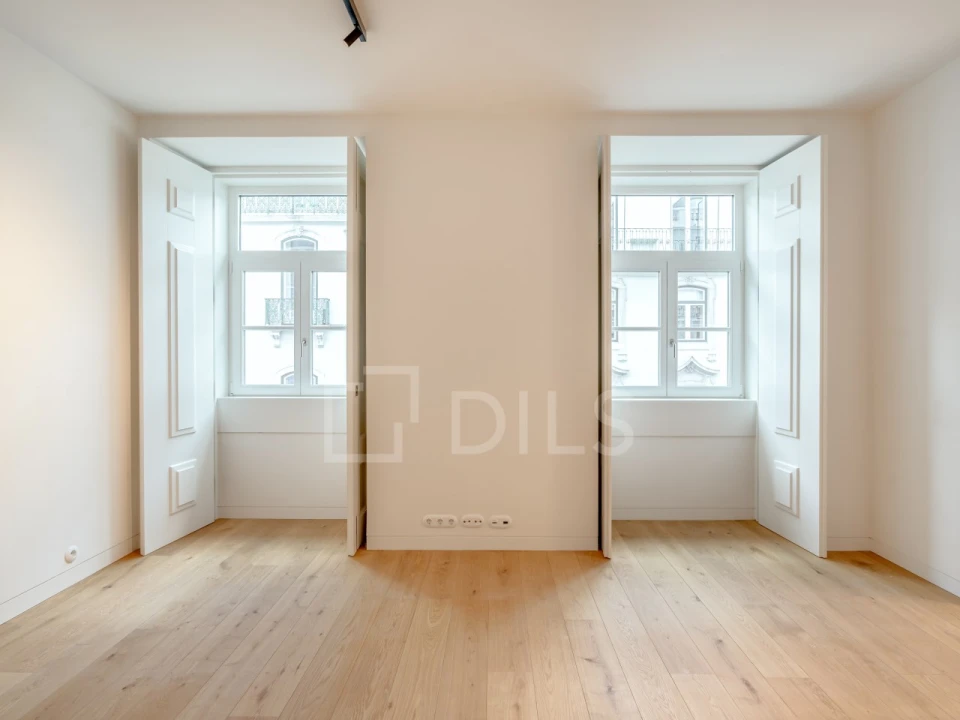 Apartamento T2 para Venda em Santa Maria Maior Foto 3