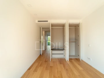Moradia T4 para Venda em Aldoar, Foz do Douro e Nevogilde