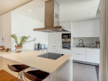 Apartamento T3 para Venda em Avenidas Novas
