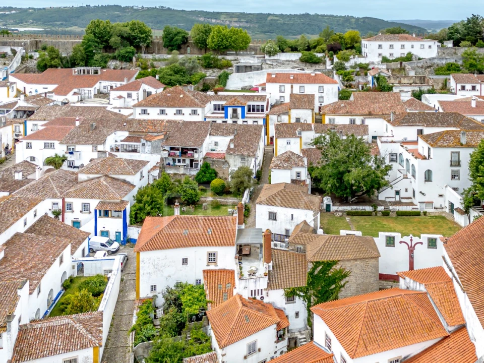 Moradia T5 para Venda em Santa Maria, São Pedro e Sobral da Lagoa Foto 57