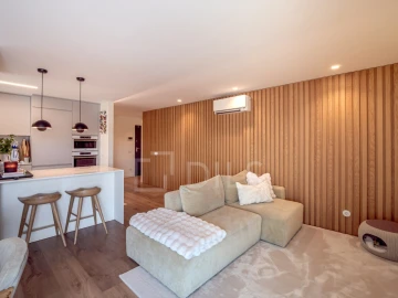 Apartamento T3 para Venda em Moscavide e Portela