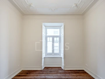 Apartamento T3 para Venda em Campo de Ourique