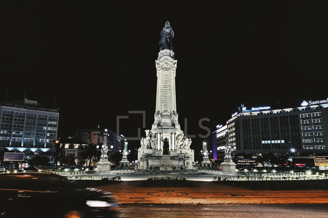 Escritório para Arrendamento em Santo António Foto 21