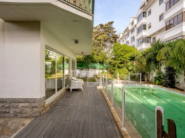 Moradia T6 para Venda em Carcavelos e Parede