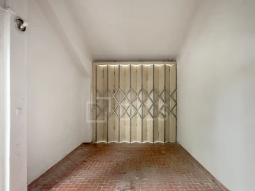 Moradia T6 para Venda em Carcavelos e Parede