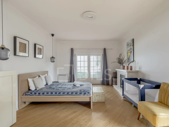 Moradia T6 para Venda em Carcavelos e Parede Foto 18