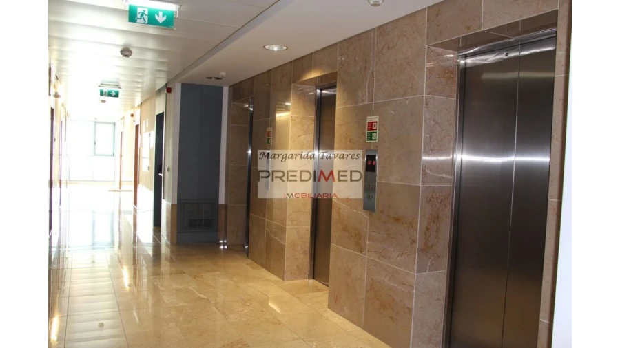 Escritório para Venda em Olivais Foto 6