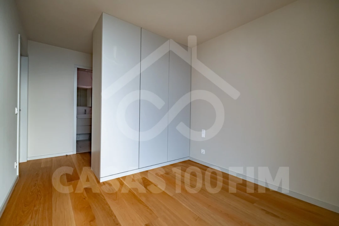 Apartamento T2 para Venda em Santa Marinha e São Pedro da Afurada Foto 11
