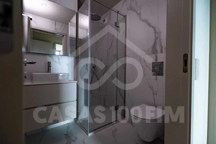 Apartamento T2 para Venda em Santa Marinha e São Pedro da Afurada Foto 8