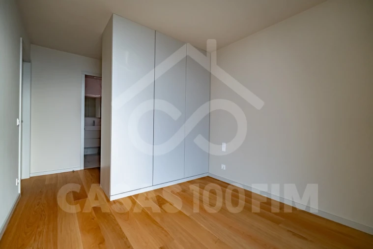 Apartamento T2 para Venda em Santa Marinha e São Pedro da Afurada Foto 11