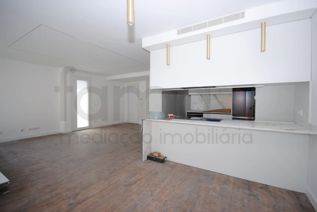 Moradia T3 para Venda em São Domingos de Rana Foto 18