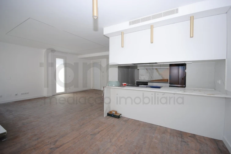 Moradia T3 para Venda em São Domingos de Rana Foto 18