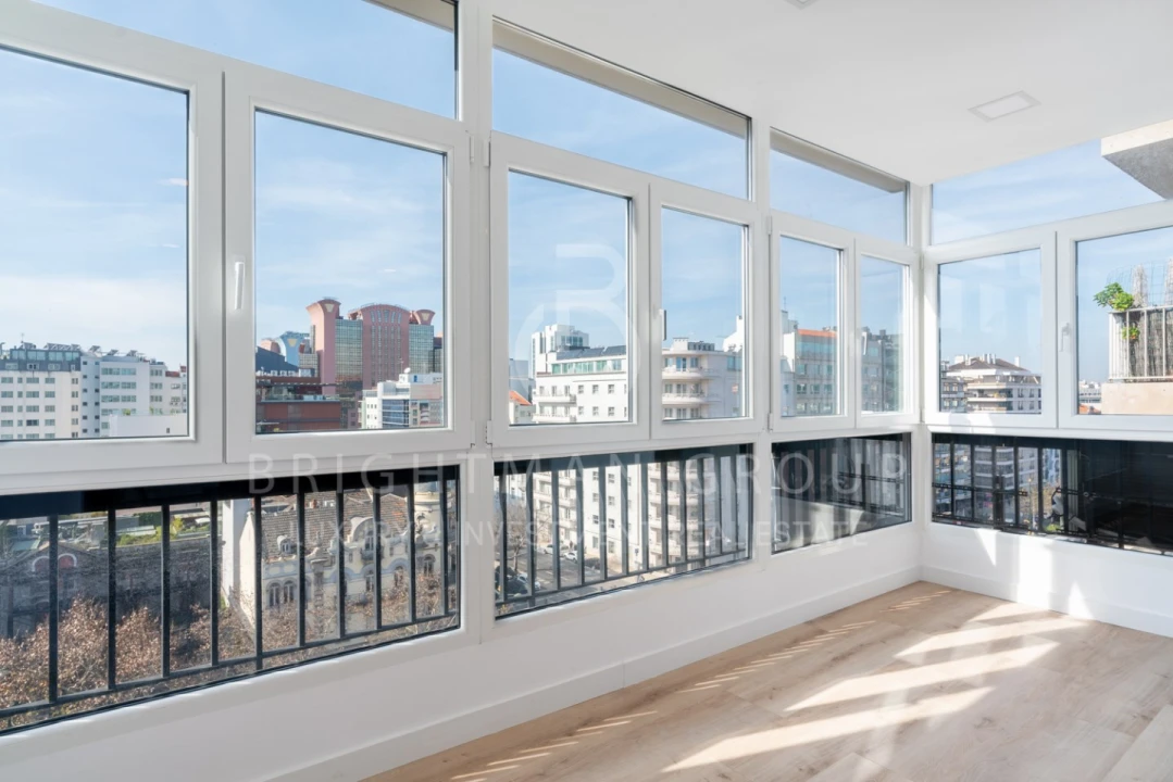 Apartamento T2 para Venda em Avenidas Novas Foto 5