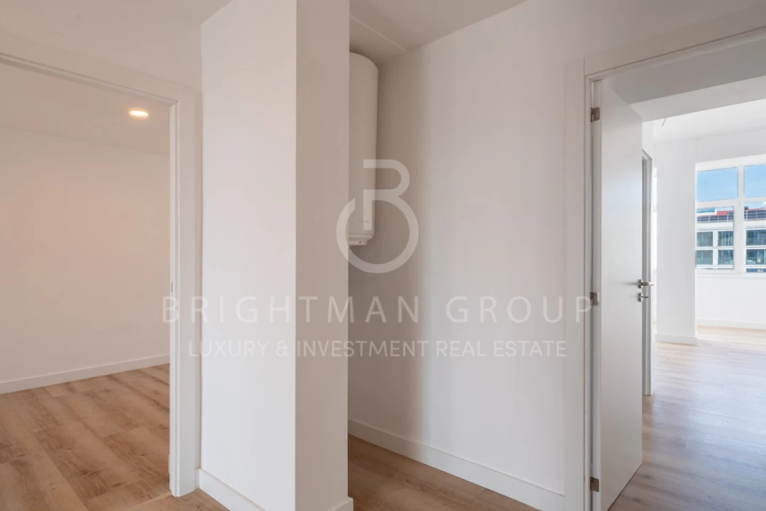 Apartamento T2 para Venda em Avenidas Novas Foto 12