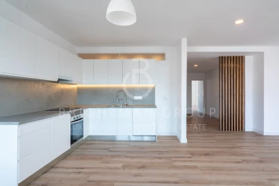 Apartamento T2 para Venda em Avenidas Novas
