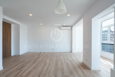 Apartamento T2 para Venda em Avenidas Novas