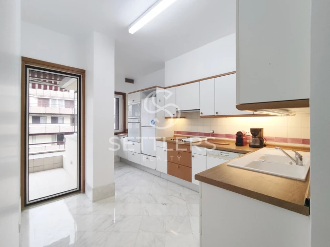 Apartamento T2 para Venda em Cascais e Estoril Foto 7