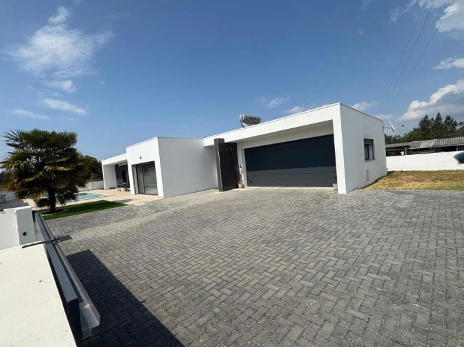 Moradia T3 para Venda em Pataias e Martingança Foto 13