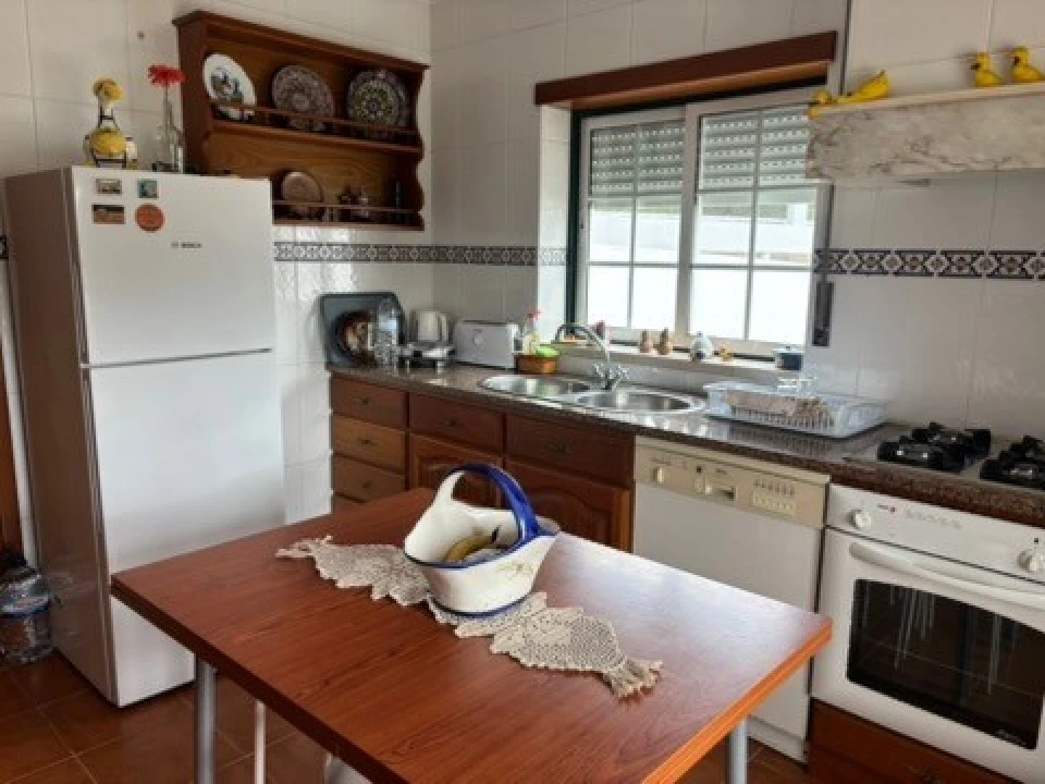 Moradia T3 para Venda em Nazare Foto 3
